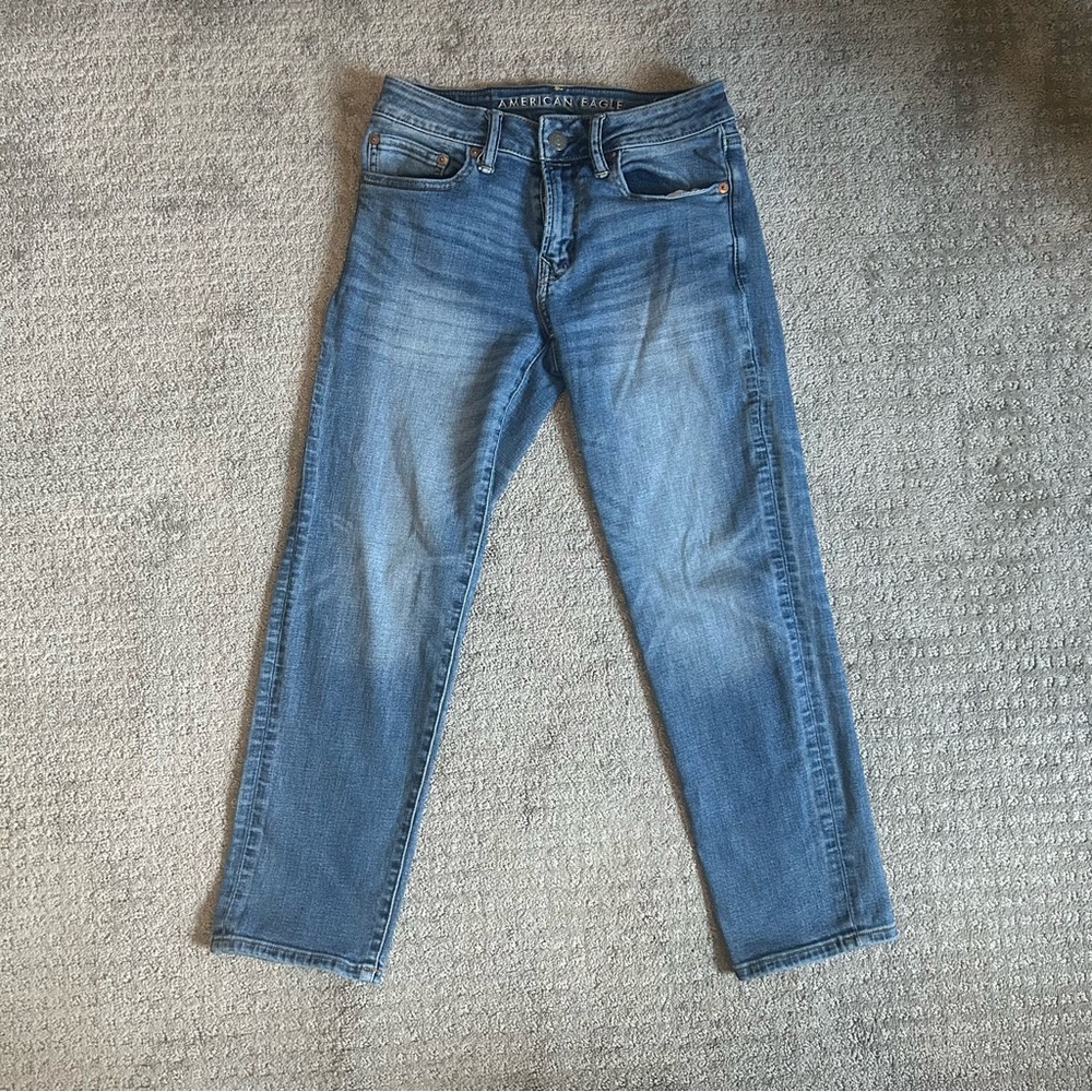 American Eagle Outfitters Men’s 28x28 Airflex+ Slim Straight Blue Wash Jeans